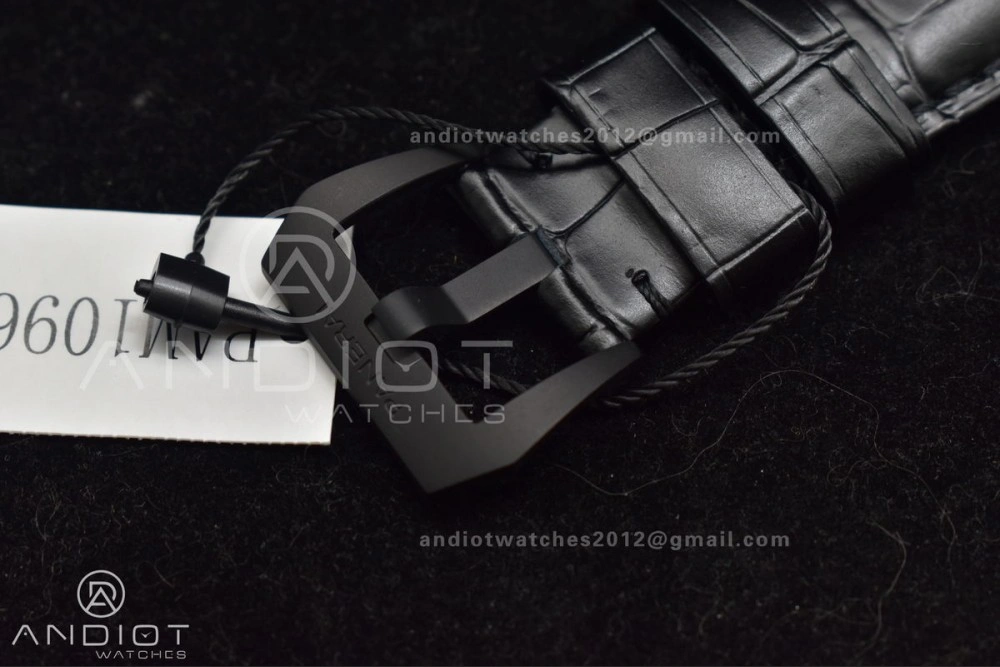 PAM1096 W Luminor GMT 42mm Titanium VSF 1:1 Best Edition Black Dial on Black Leather Strap P.9011 Super Clone UrbanStyle 986