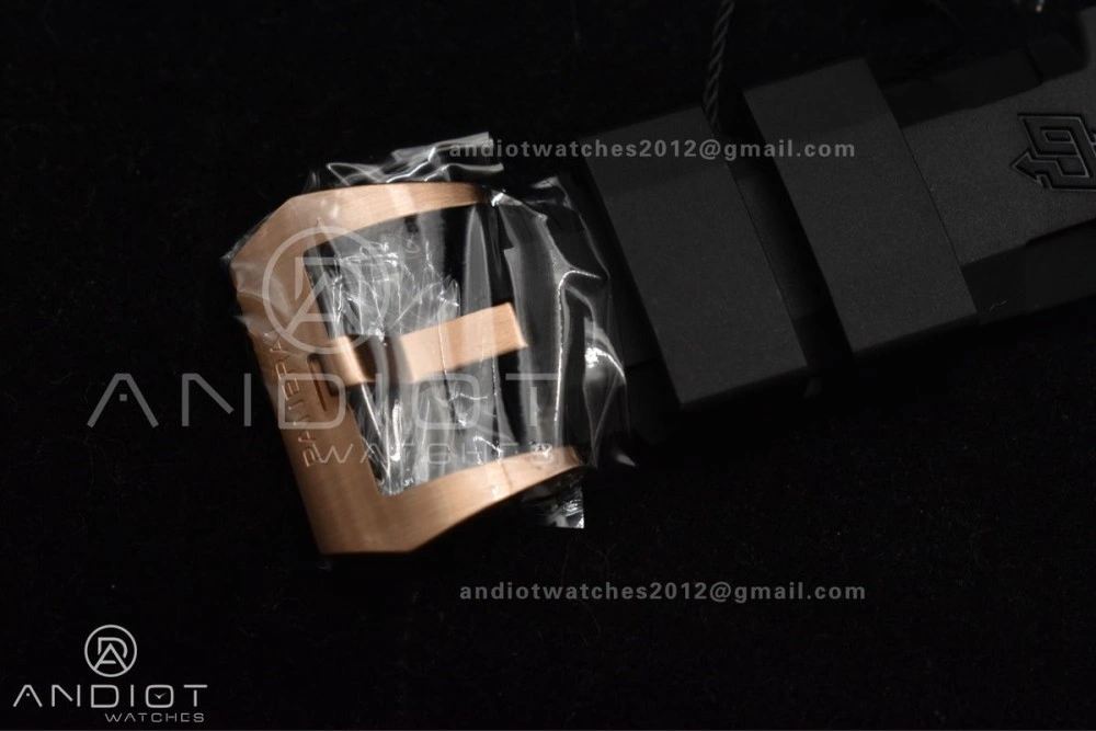 UrbanChic PAM2164 Submersible 42mm VSF Best Edition Black Dial on Black Rubber Strap P 325