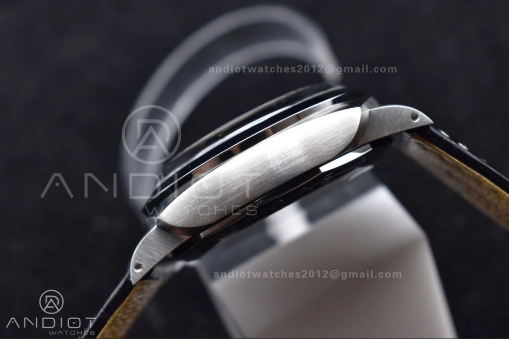 Trendy PAM217 H XF 1:1 Best Edition Superlumed Dial on Black Leather Strap A6497 with Y-Incabloc 993