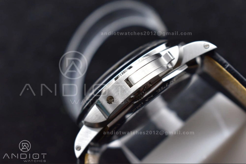 Trendy PAM217 H XF 1:1 Best Edition Superlumed Dial on Black Leather Strap A6497 with Y-Incabloc 993