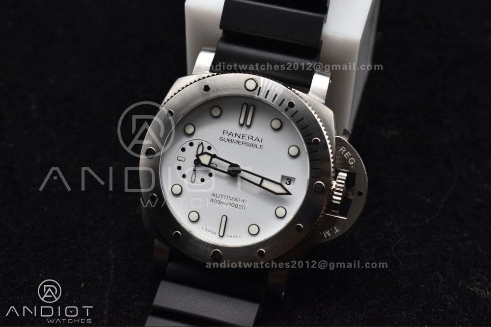 PAM2223 Submersible 42mm VSF Best Edition White Dial on Black Rubber Strap P Reliable 347