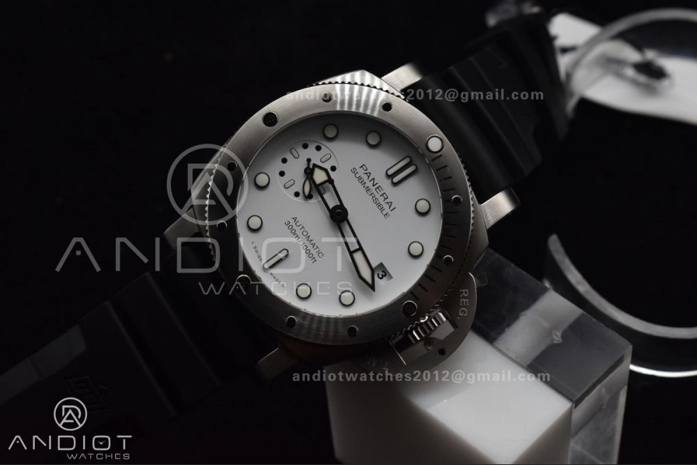 PAM2223 Submersible 42mm VSF Best Edition White Dial on Black Rubber Strap P Reliable 347