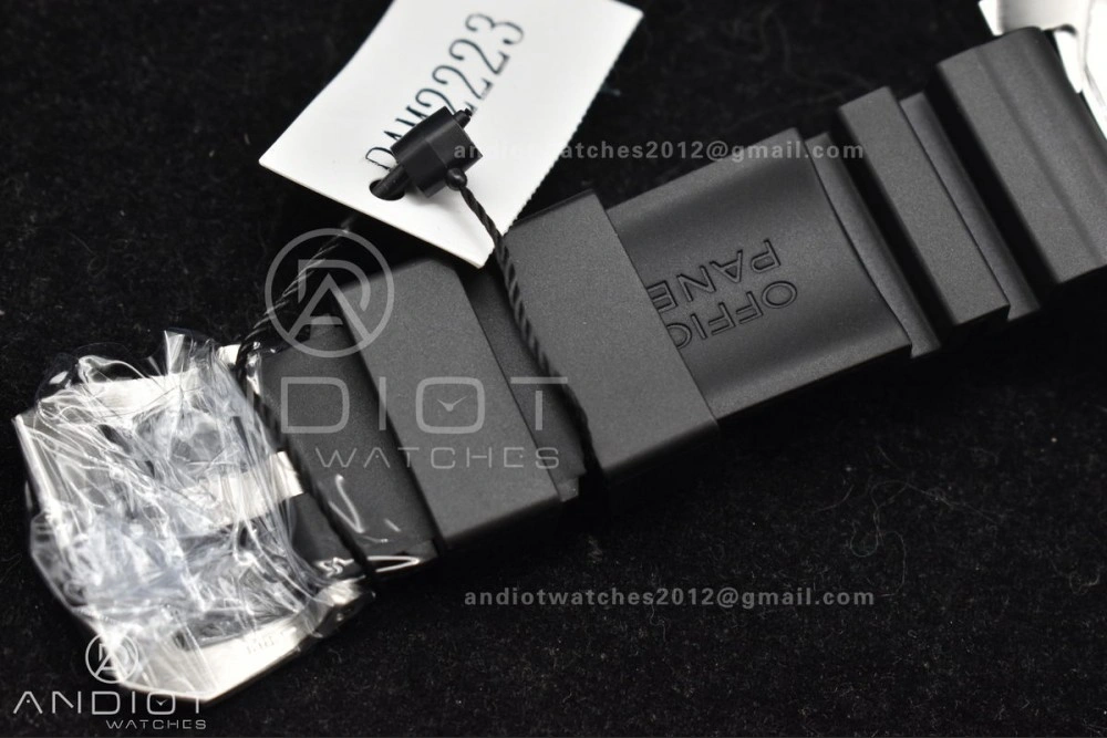 PAM2223 Submersible 42mm VSF Best Edition White Dial on Black Rubber Strap P Reliable 347