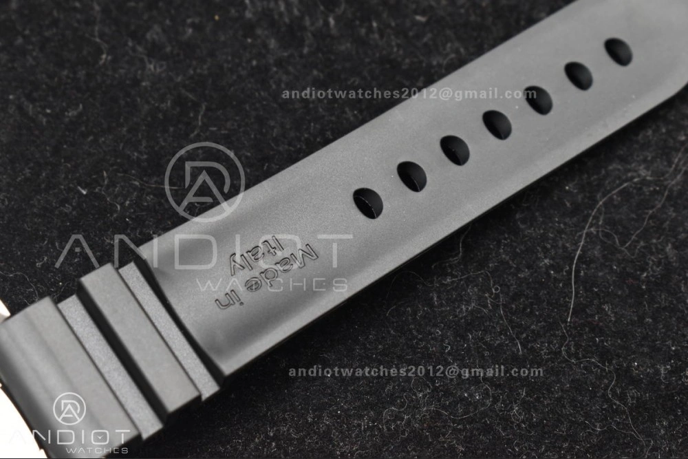 PAM2223 Submersible 42mm VSF Best Edition White Dial on Black Rubber Strap P Reliable 347