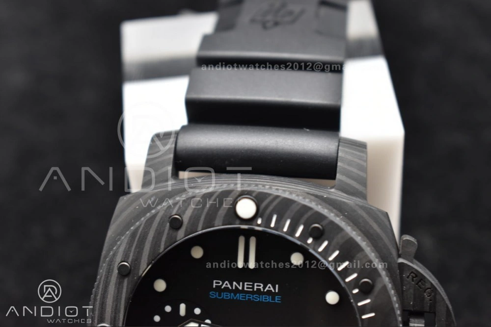PAM2231 Carbotech 42mm VSF Best Edition Black Dial on Rubber Strap P.900 Clone Versatile 343