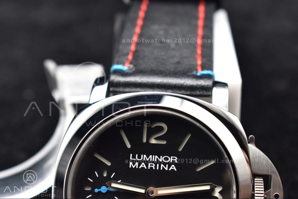 Unique PAM724 America's Cup L.E SS LE Black HWF A 352