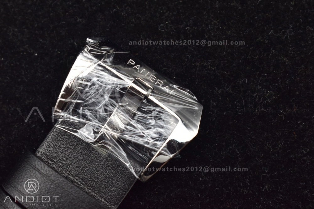 Unique PAM724 America's Cup L.E SS LE Black HWF A 352
