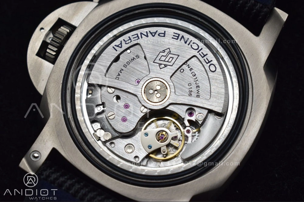 Minimalist PAM984 Mike Horn Submersible VSF 1:1 Best Edition Black Dial on Black Nylon Strap P.9010 Clone 354