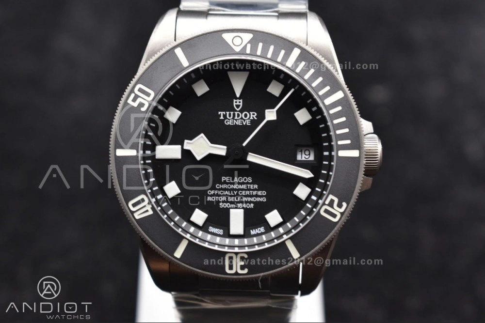 Pelagos Titanium Black Ceramic XF 1:1 Best Edition Black Dial on Titanium Bracelet A Compact 1277