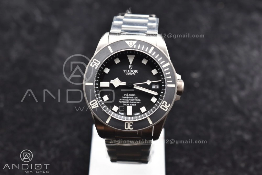 Pelagos Titanium Black Ceramic XF 1:1 Best Edition Black Dial on Titanium Bracelet A Compact 1277