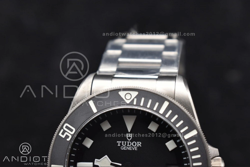 Pelagos Titanium Black Ceramic XF 1:1 Best Edition Black Dial on Titanium Bracelet A Compact 1277