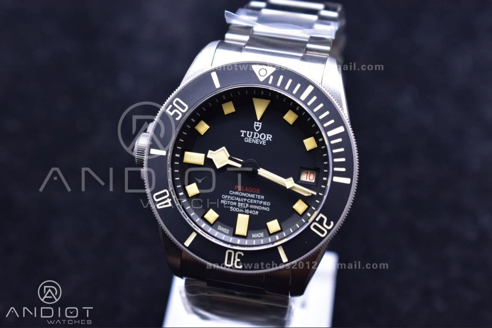 Pelagos Titanium LHD XF 1:1 Best Edition Black Dial on Titanium Bracelet A WrinkleFree 1275