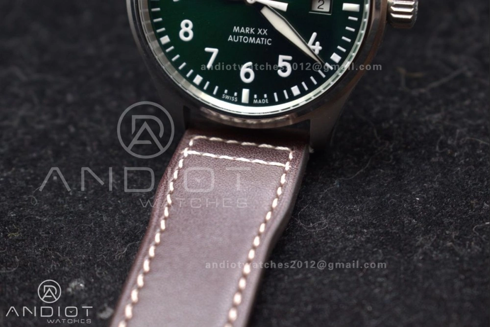 Pilot Mark XX IW328205 ZF 1:1 Best Edition Green Dial on Brown Leather Strap A Cozy 1005
