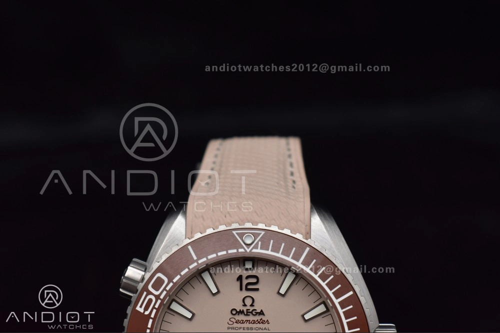 Planet Ocean 43.5mm SS VSF 1:1 Best Edition Brown Bezel Sand Dial on Sand Rubber Strap A8900 Super Clone Unisex 40