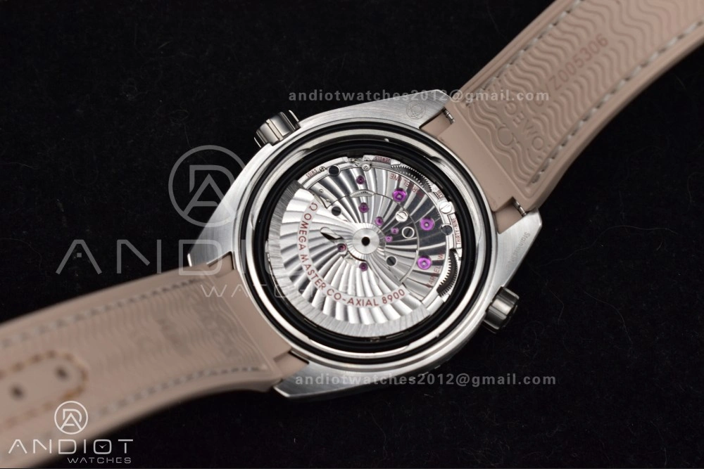 Planet Ocean 43.5mm SS VSF 1:1 Best Edition Brown Bezel Sand Dial on Sand Rubber Strap A8900 Super Clone Unisex 40