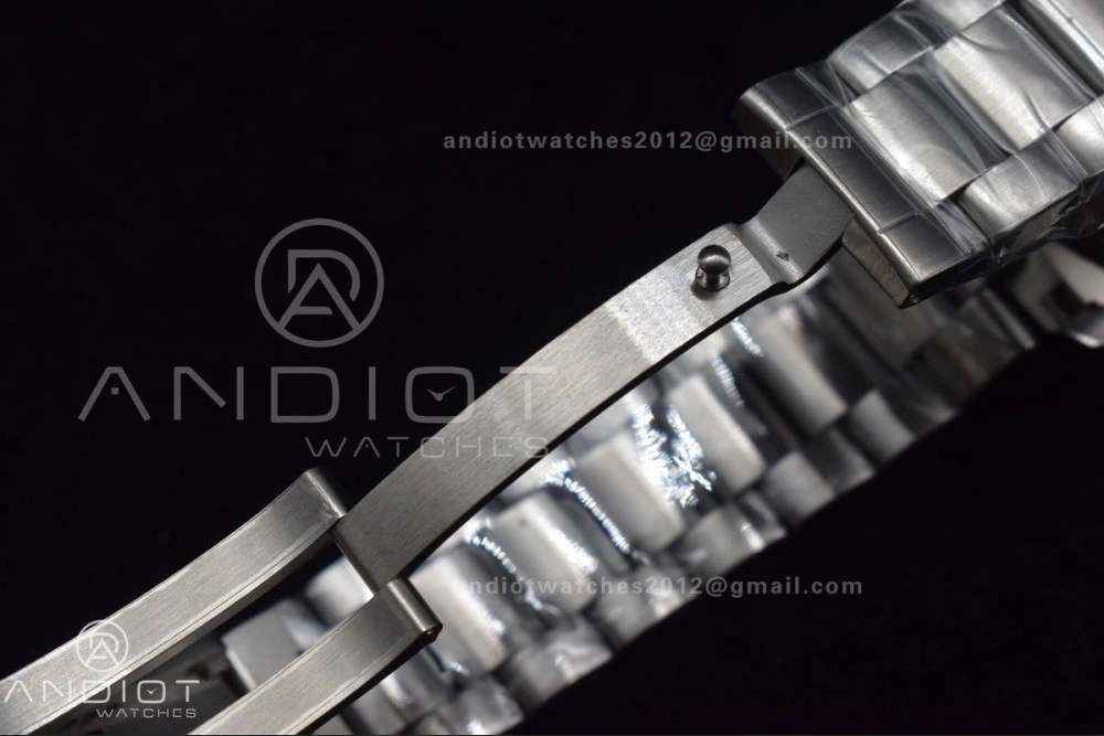 Sleek Planet Ocean 43.5mm 