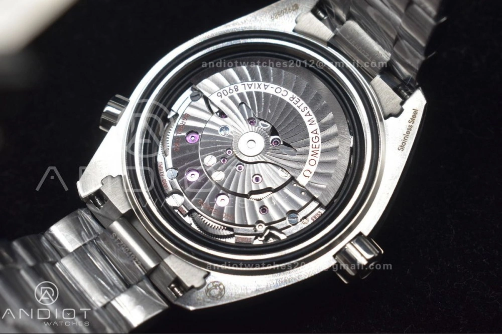Sleek Planet Ocean 43.5mm 