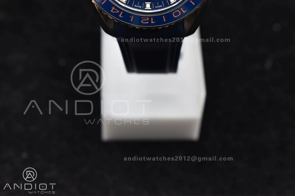 Planet Ocean 600M Co-Axial GMT 43.5mm VSF 1:1 Best Edition Blue Dial Blue Ceramic Bezel on Rubber Strap A8605 Super Clone Trendsetting 1009