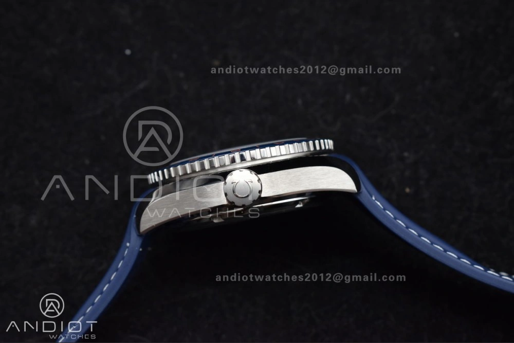 Planet Ocean 600M Co-Axial GMT 43.5mm VSF 1:1 Best Edition Blue Dial Blue Ceramic Bezel on Rubber Strap A8605 Super Clone Trendsetting 1009