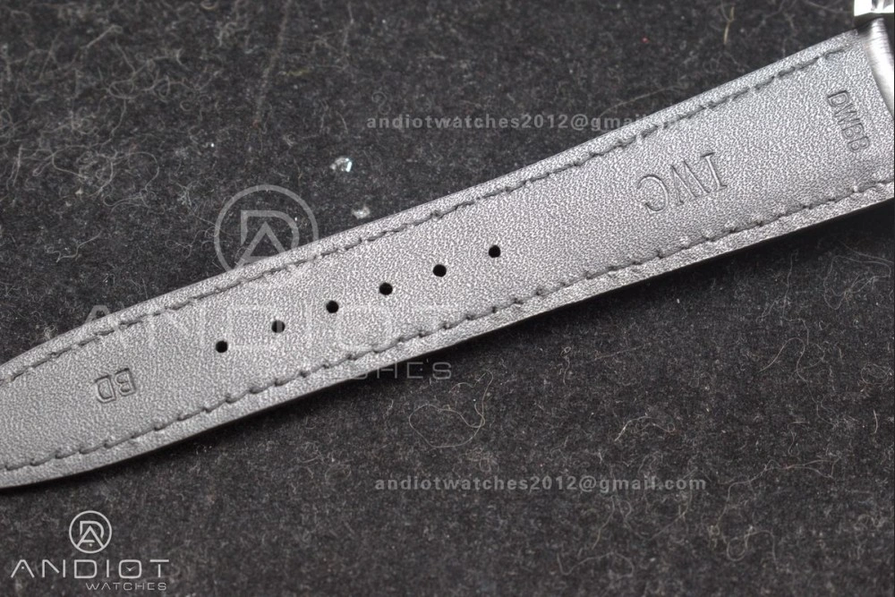 Durable Portuguese Real PR IW500714 ZF 1:1 Best Edition Red Dial on Black Leather Strap A52010 V 1022