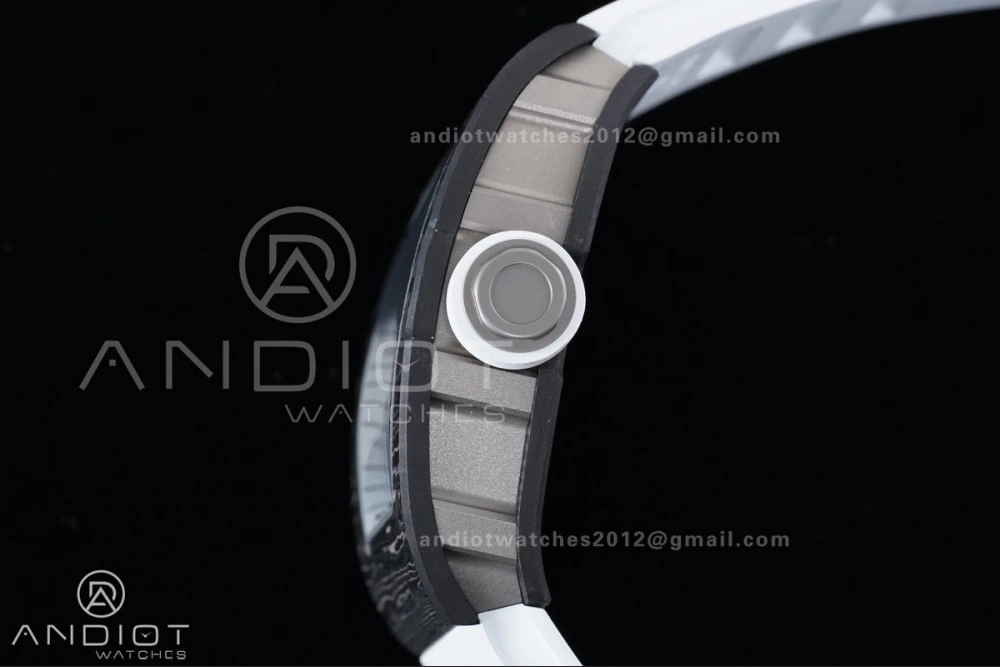 QuickDry RM055 NTPT Ti APSF 1:1 Best Edition White Inner Bezel White Crown on Rubber Strap RMUL2 Super Clone 1242