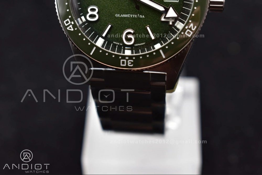 TechFriendly RXW Factory Spezialist SeaQ 39mm 1:1 Best Version Green 259