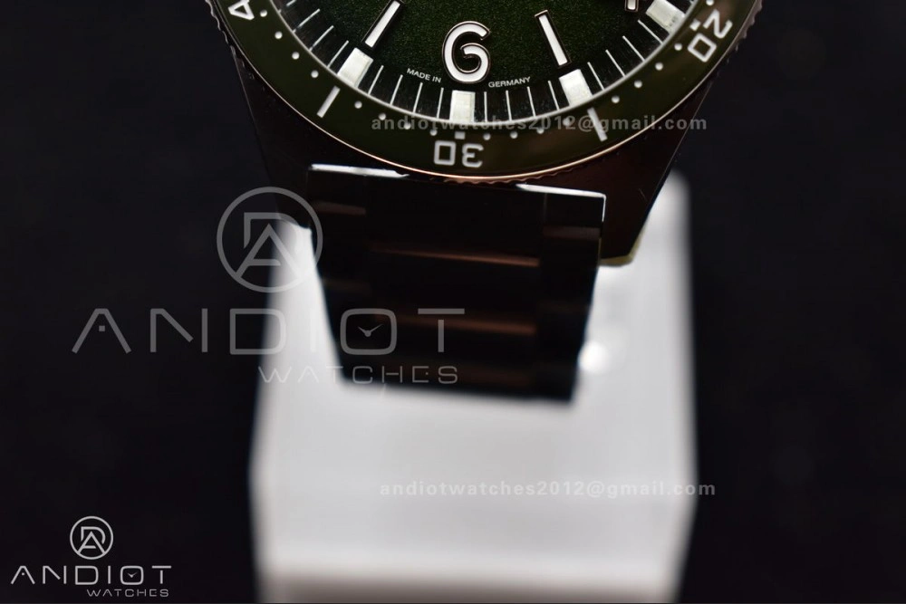 TechFriendly RXW Factory Spezialist SeaQ 39mm 1:1 Best Version Green 259