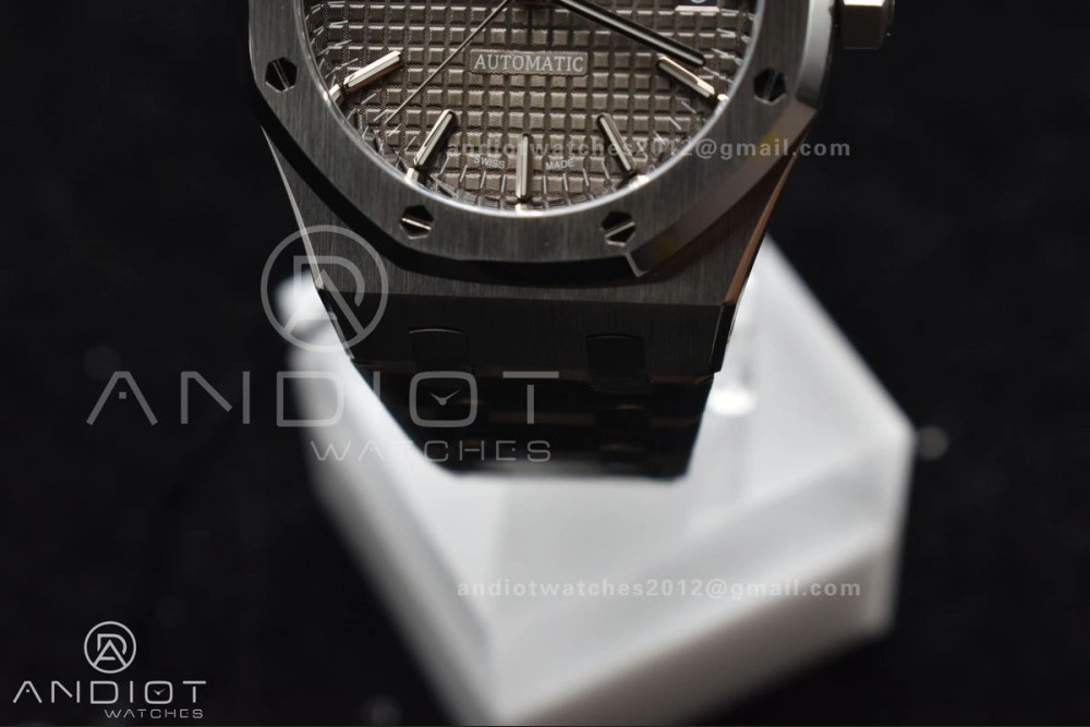Royal Oak 37mm 15450 SS ZF 1:1 Best Edition Gray Textured Dial on SS Bracelet SA3120 Super Clone MultiPurpose 1030