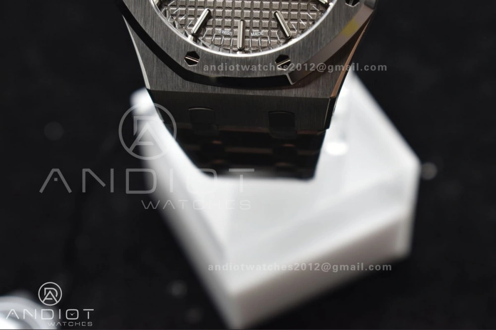 Royal Oak 37mm 15450 SS ZF 1:1 Best Edition Gray Textured Dial on SS Bracelet SA3120 Super Clone MultiPurpose 1030