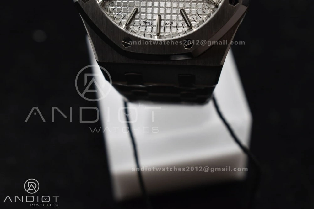 Snug Royal Oak 37mm 15450 SS ZF 1:1 Best Edition White Textured Dial on SS Bracelet SA3120 Super Clone 103
