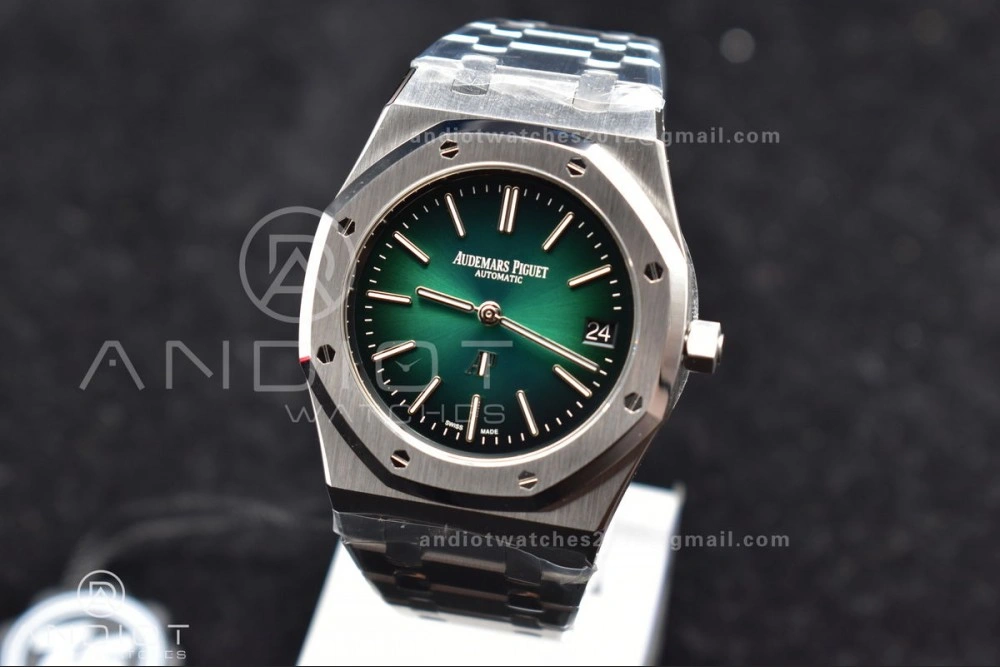 Royal Oak 39mm 16202 "50th Anniversary" SS ZF 1:1 Best Edition Green Textured Dial On SS Bracelet A Lightweight 121