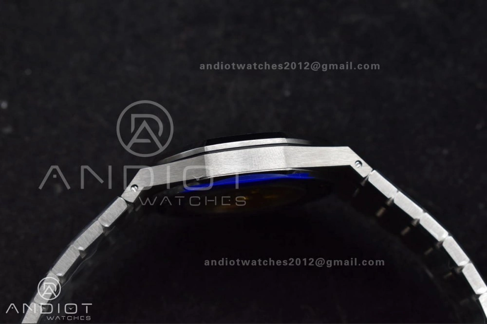 Breathable Royal Oak 41mm 15400 SS ZF 1:1 Best Edition Blue Textured Dial on SS Bracelet A 134