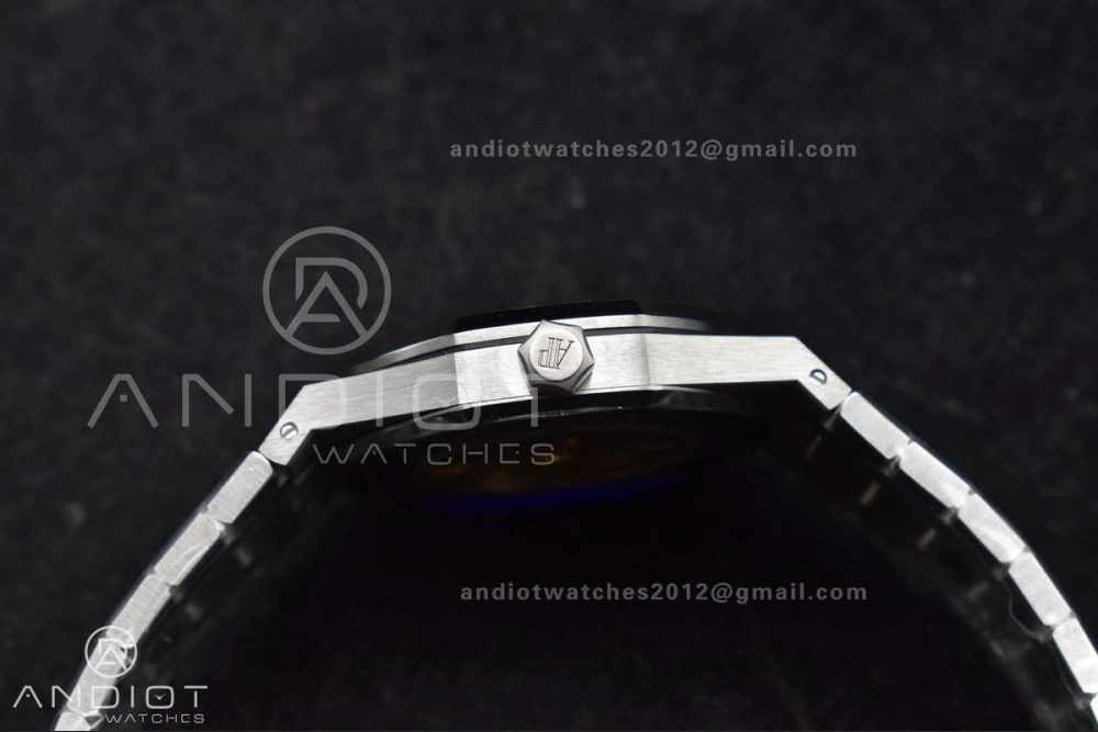 Breathable Royal Oak 41mm 15400 SS ZF 1:1 Best Edition Blue Textured Dial on SS Bracelet A 134