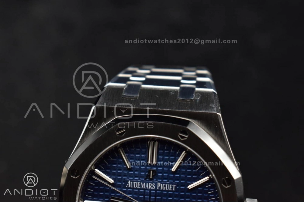 Breathable Royal Oak 41mm 15400 SS ZF 1:1 Best Edition Blue Textured Dial on SS Bracelet A 134