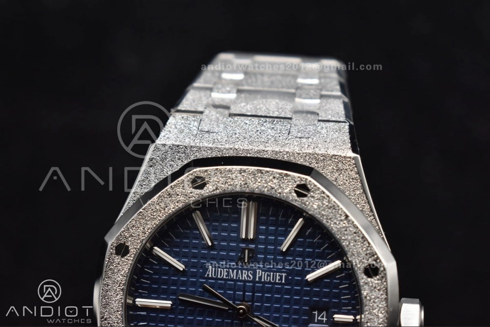 Royal Oak 41mm 15400 SS ZF 1:1 Best Edition Frosted Case Blue Textured Dial on SS Bracelet A Unisex 128