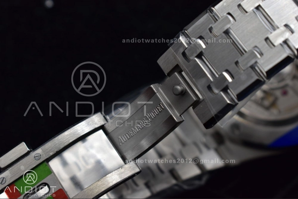 WeatherProof Royal Oak 41mm 15510 