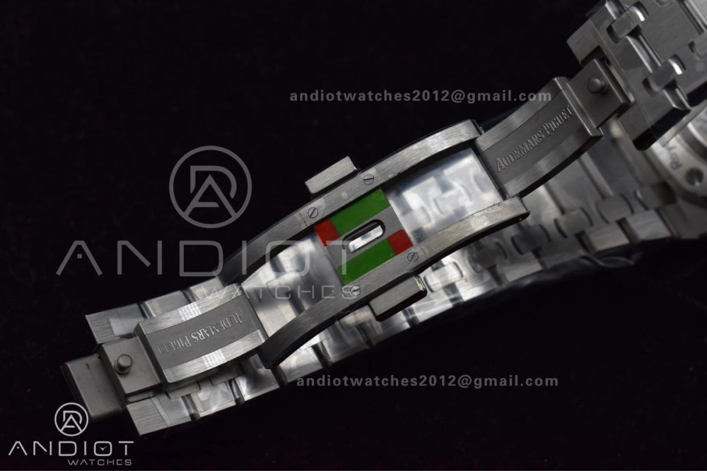 WeatherProof Royal Oak 41mm 15510 