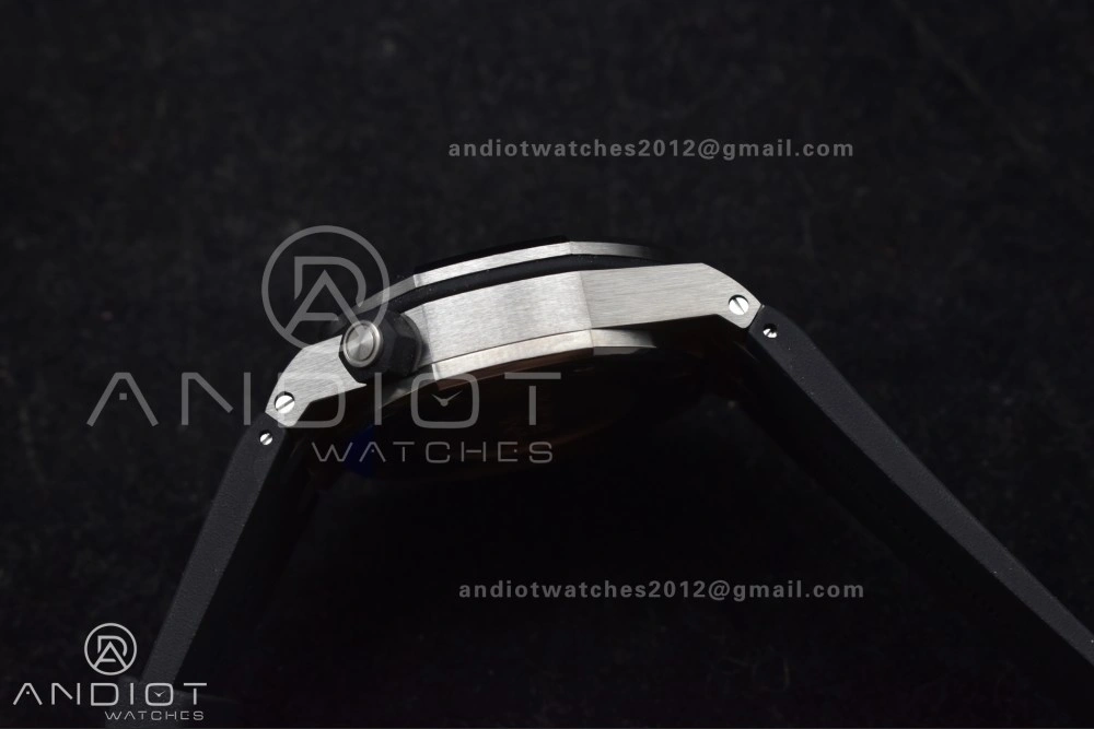 Royal Oak Offshore Diver 15703 ZF 1:1 Best Edition Black Dial on Black Rubber Strap A ZeroBulk 153