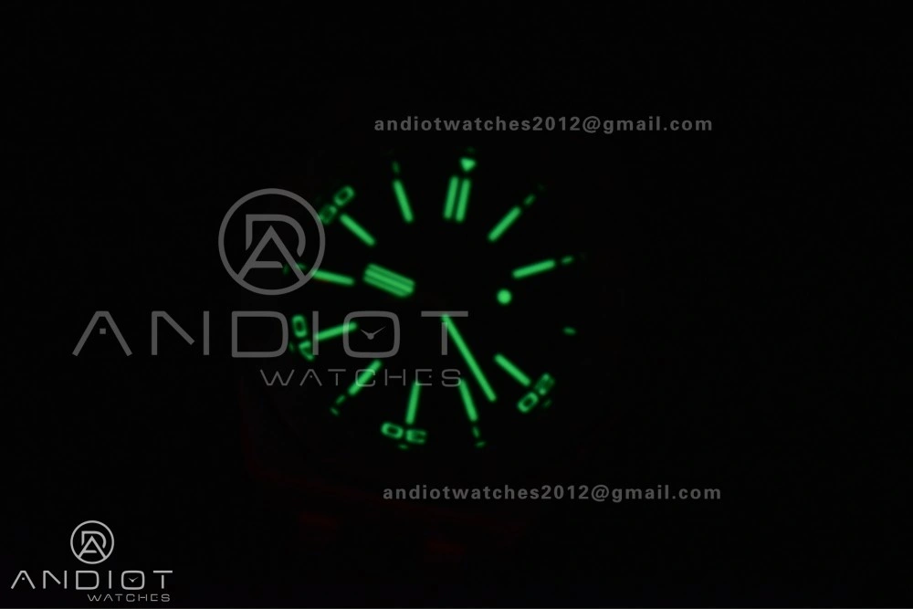 Royal Oak Offshore Diver 15703 ZF 1:1 Best Edition Black Dial on Black Rubber Strap A ZeroBulk 153