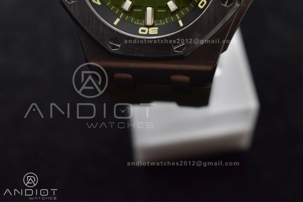 Royal Oak Offshore Diver 15720 SS APSF 1:1 Best Edition Green Dial on Green Rubber Strap A4308 Super Clone TimelessDesign 157