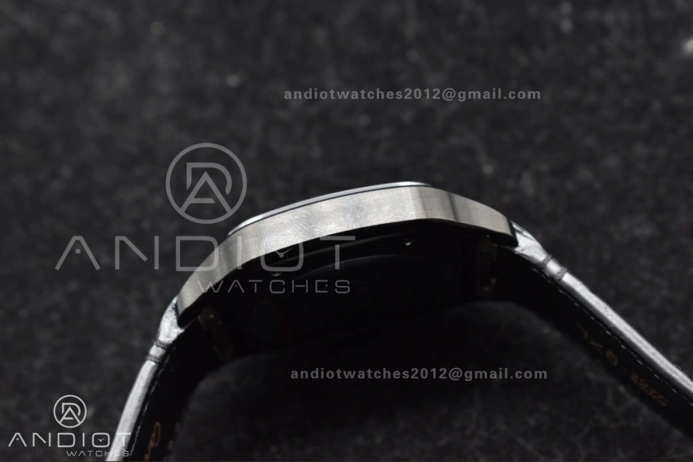 Santos de Cartier 40mm PVD BVF 1:1 Best Edition Black Dial on Black Leather Strap MIYOTA Timeless 236
