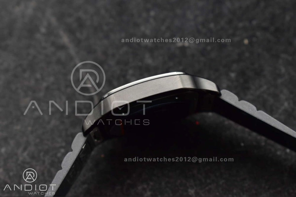 Affordable Santos de Cartier 40mm PVD BVF 1:1 Best Edition Black Dial on Rubber Strap MIYOTA 232