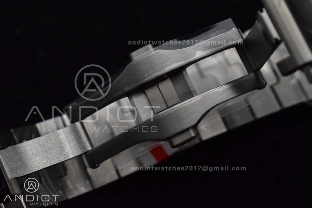 Sleek Santos de Cartier 40mm SS AF 1:1 Best Edition White Dial on SS Smart Links Bracelet MIYOTA 243
