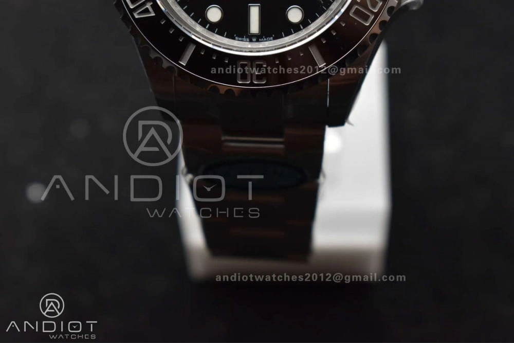 Sea-Dweller 126600 Clean 1:1 Best Edition 904L SS Case and Bracelet VR Classic 1055