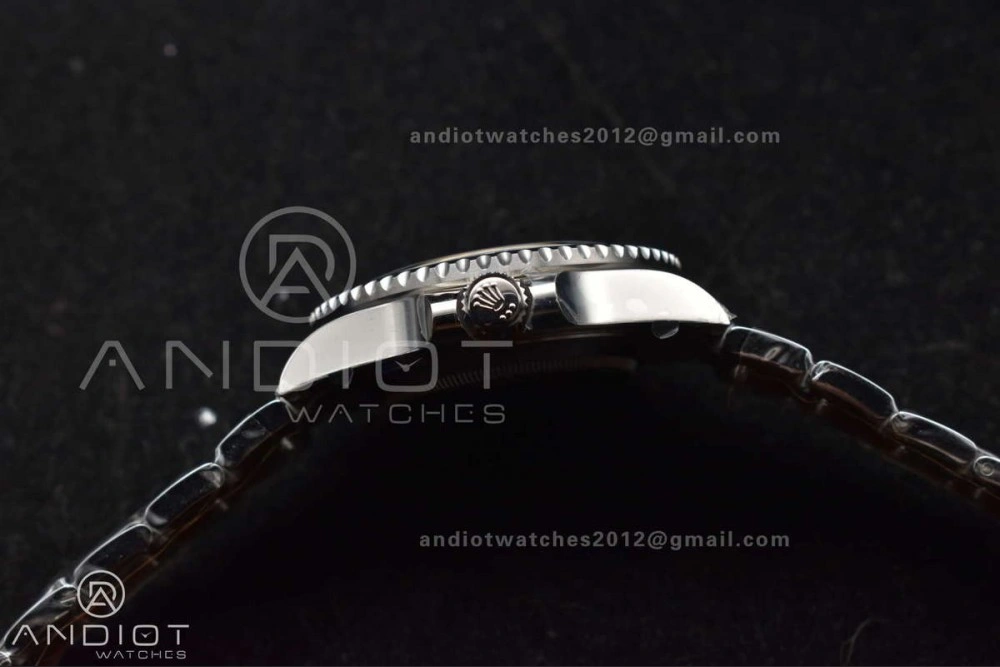 Sea-Dweller 126600 Clean 1:1 Best Edition 904L SS Case and Bracelet VR Classic 1055