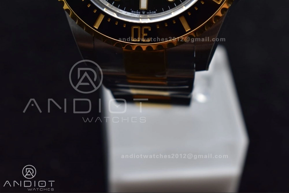 SmartChoice Sea-Dweller Two Tone SS YG 126603 VSF Best Edition Black Dial on SS YG Bracelet VS 1073