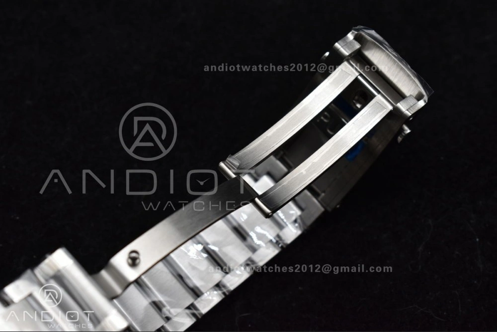 Tailored Seamaster 300 Heritage VSF 1:1 Best Edition Blue Dial on SS Bracelet A8912 Super Clone 1063