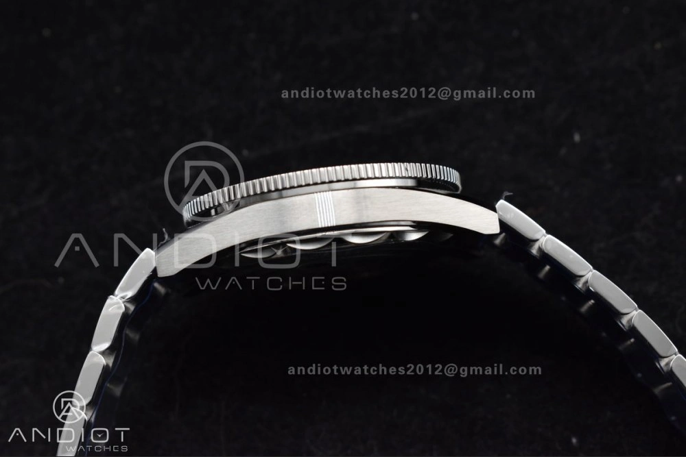 Tailored Seamaster 300 Heritage VSF 1:1 Best Edition Blue Dial on SS Bracelet A8912 Super Clone 1063