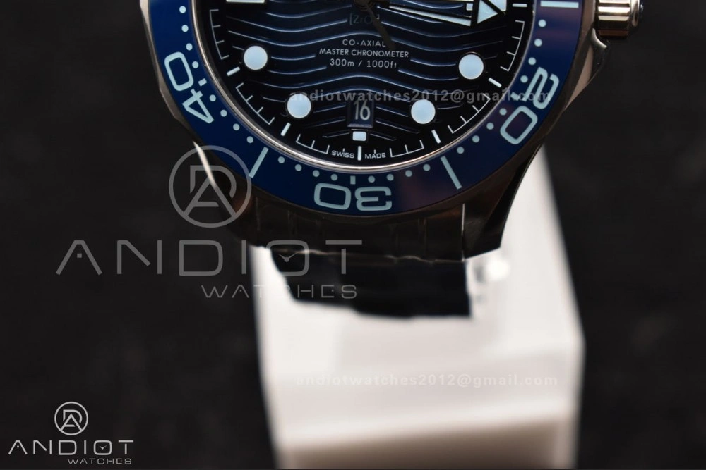 Seamaster 300 VSF 1:1 Best Edition Summer Blue Dial on SS Bracelet A Functional 1068
