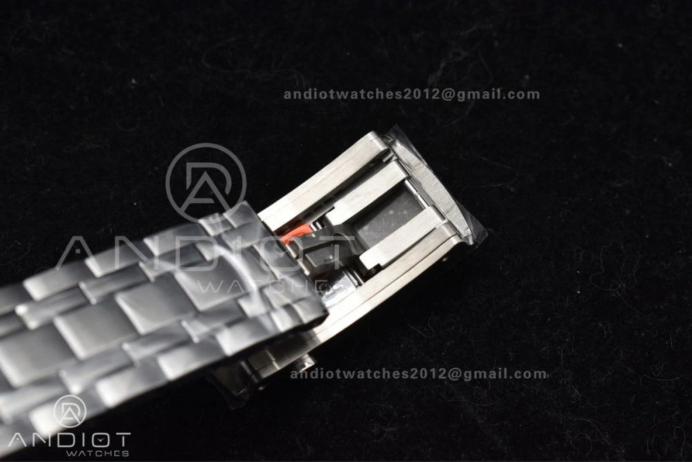 Seamaster 300 VSF 1:1 Best Edition Summer Blue Dial on SS Bracelet A Functional 1068